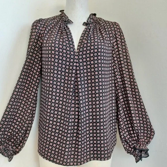 Max Studio Black Print Long Sleeve V Neck Popover Top - Picture 5 of 6